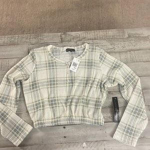 FALL CROP SWEATER